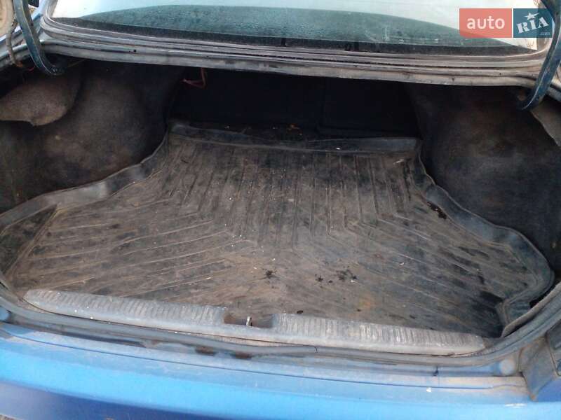 Седан Mitsubishi Galant 1993 в Черкассах