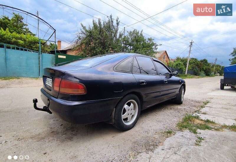 Седан Mitsubishi Galant 1995 в Кропивницком