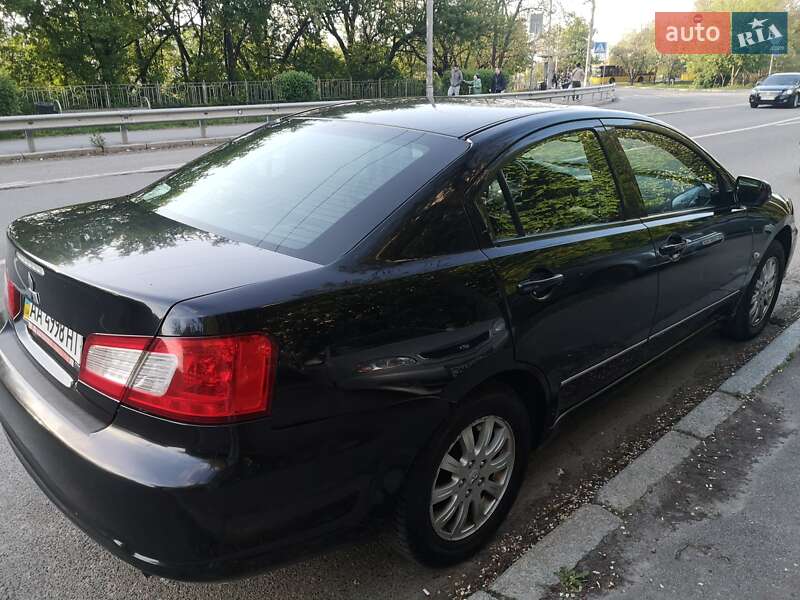 Седан Mitsubishi Galant 2008 в Киеве