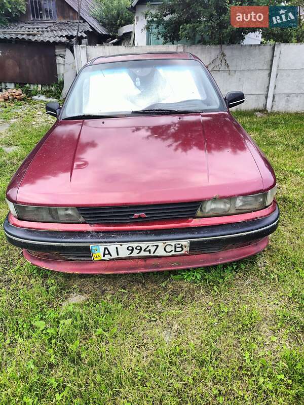 Седан Mitsubishi Galant 1989 в Житомире