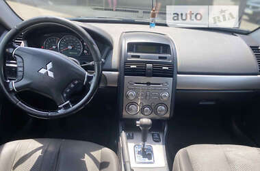 Седан Mitsubishi Galant 2008 в Ровно