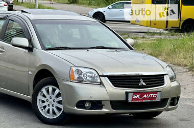 Седан Mitsubishi Galant 2009 в Киеве