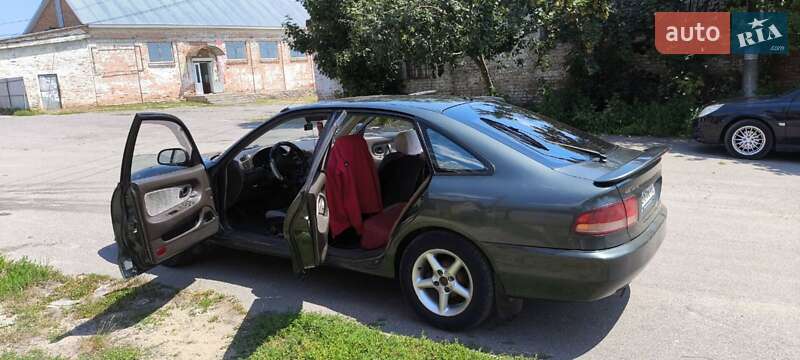 Лифтбек Mitsubishi Galant 1994 в Жмеринке