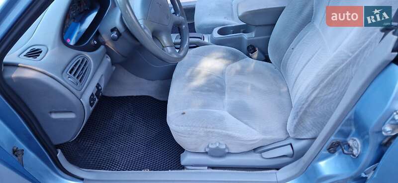 Седан Mitsubishi Galant 2003 в Полтаве