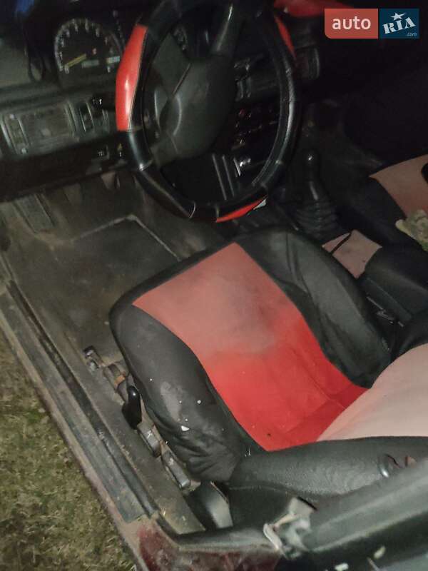 Седан Mitsubishi Galant 1989 в Житомире