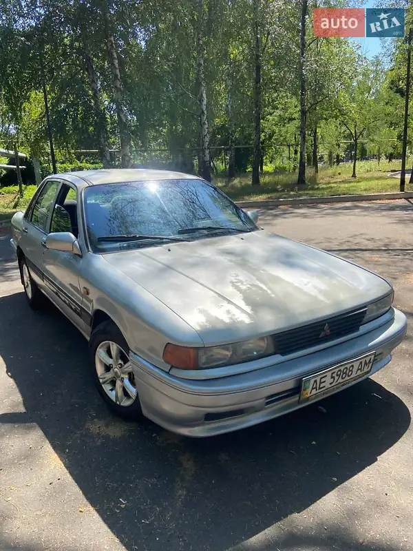 Mitsubishi Galant 1992