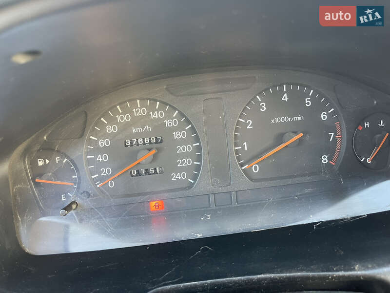 Седан Mitsubishi Galant 1997 в Измаиле