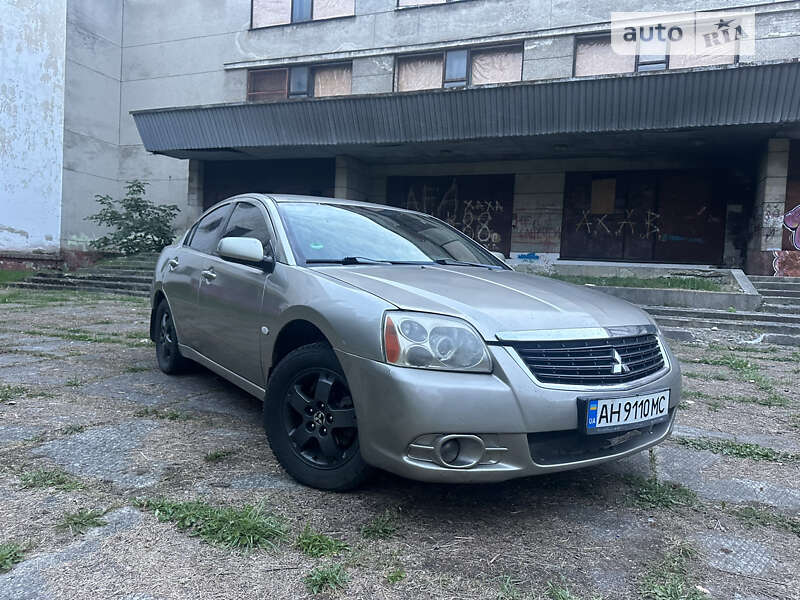 Седан Mitsubishi Galant 2008 в Львові