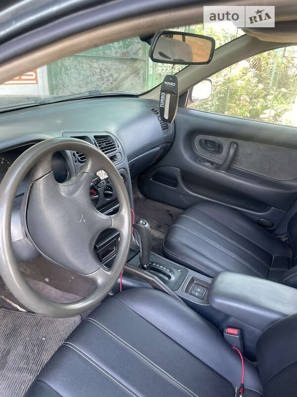 Лифтбек Mitsubishi Galant 1993 в Одессе