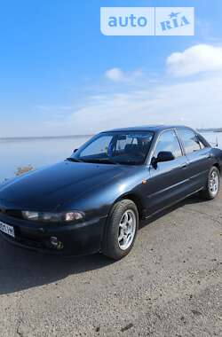 Седан Mitsubishi Galant 1992 в Одессе