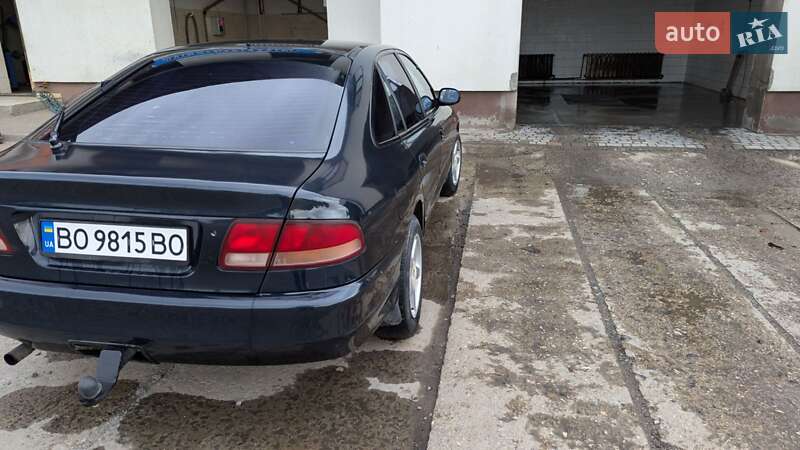 Ліфтбек Mitsubishi Galant 1993 в Шумську