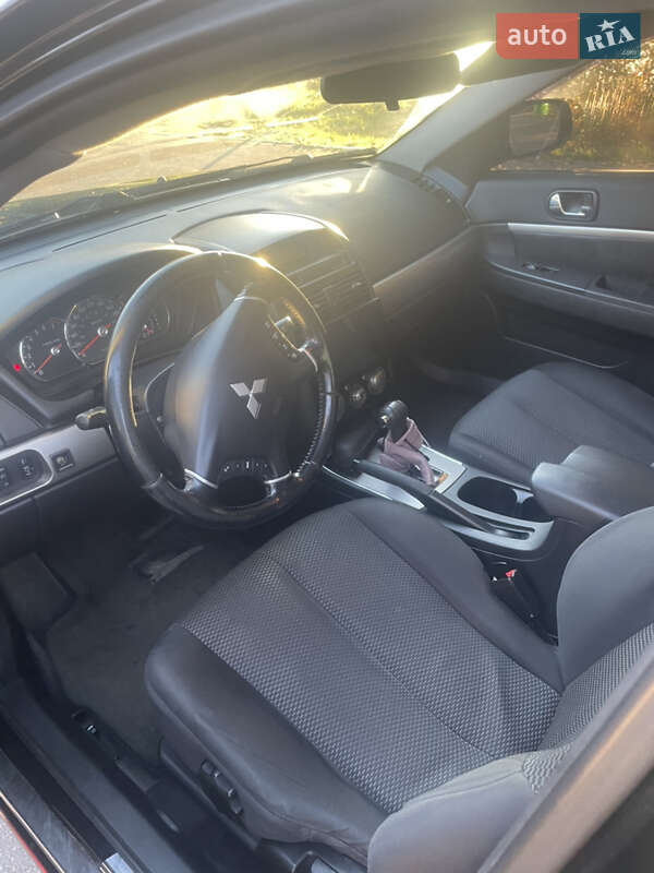 Седан Mitsubishi Galant 2008 в Буче