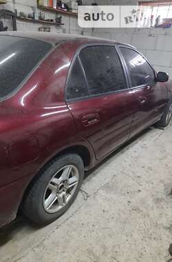 Седан Mitsubishi Galant 1995 в Вараші