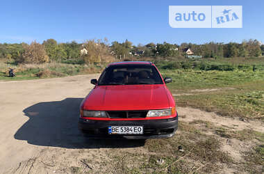 Седан Mitsubishi Galant 1988 в Южноукраїнську