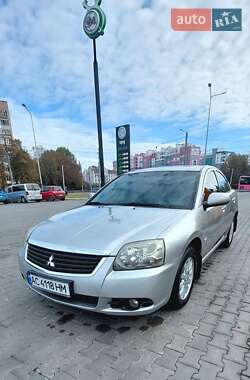 Mitsubishi Galant 2009