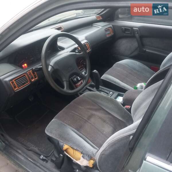 Лифтбек Mitsubishi Galant 1992 в Одессе