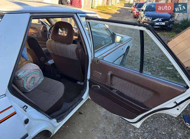 Седан Mitsubishi Galant 1987 в Бориславі фото 8 Седан Mitsubishi Galant 1987 в Бориславі