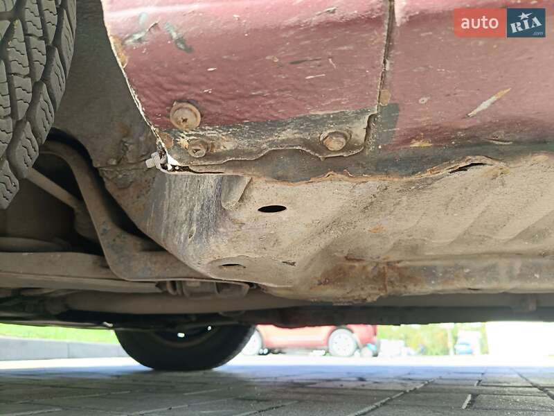 Седан Mitsubishi Galant 1992 в Львове