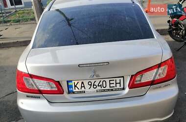 Седан Mitsubishi Galant 2010 в Києві