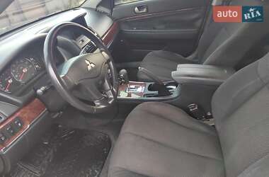 Седан Mitsubishi Galant 2010 в Києві