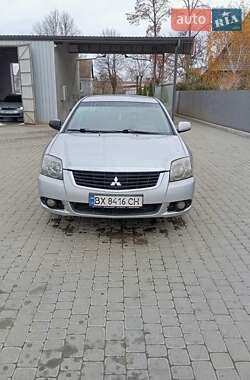 Седан Mitsubishi Galant 2009 в Староконстантинове