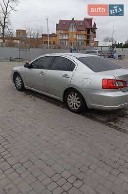 Седан Mitsubishi Galant 2009 в Староконстантинове