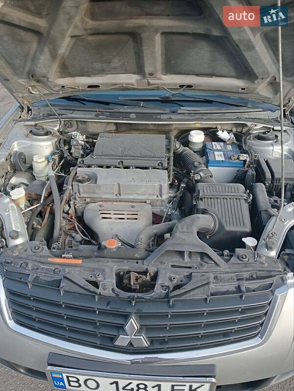 Седан Mitsubishi Galant 2008 в Николаеве