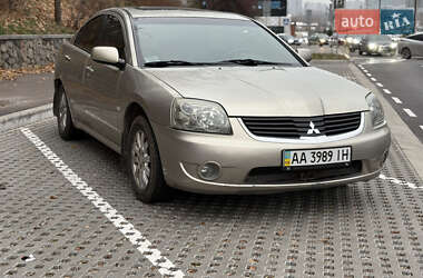 Седан Mitsubishi Galant 2007 в Киеве