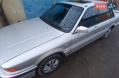 Седан Mitsubishi Galant 1991 в Одесі