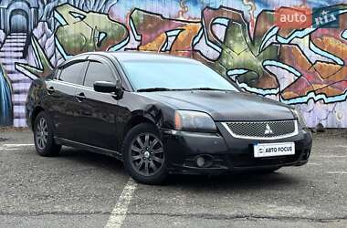 Седан Mitsubishi Galant 2012 в Києві