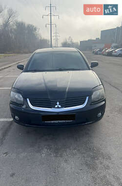 Mitsubishi Galant 2008