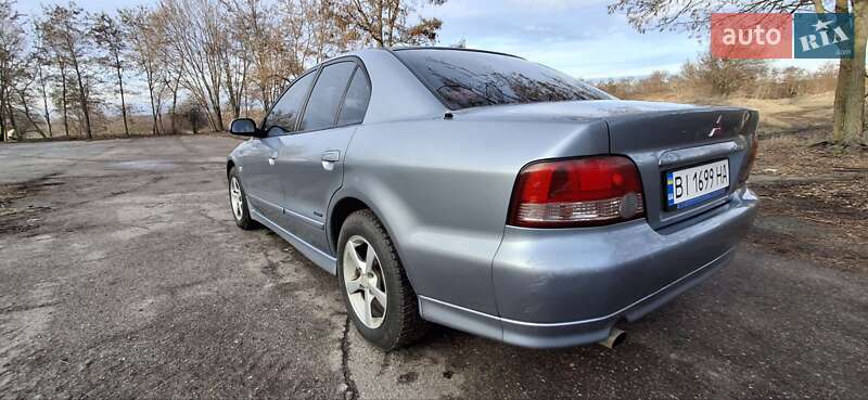 Седан Mitsubishi Galant 2002 в Лубнах