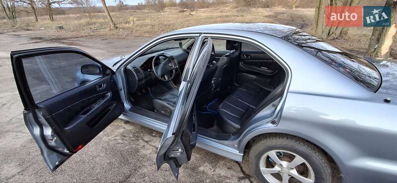 Седан Mitsubishi Galant 2002 в Лубнах