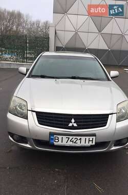 Mitsubishi Galant 2008