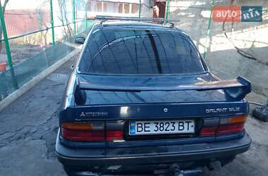 Седан Mitsubishi Galant 1988 в 