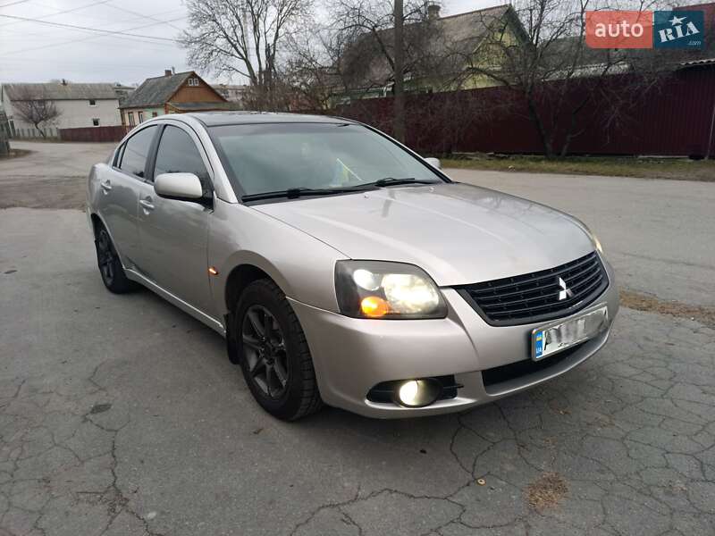 Седан Mitsubishi Galant 2008 в Звягелі