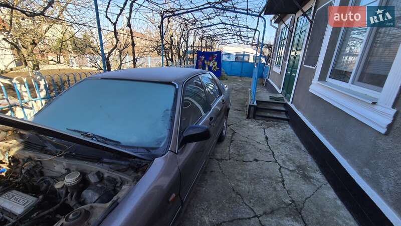 Лифтбек Mitsubishi Galant 1989 в Одессе