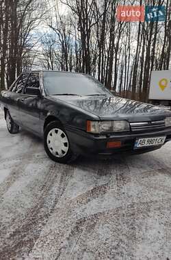 Седан Mitsubishi Galant 1987 в Виннице