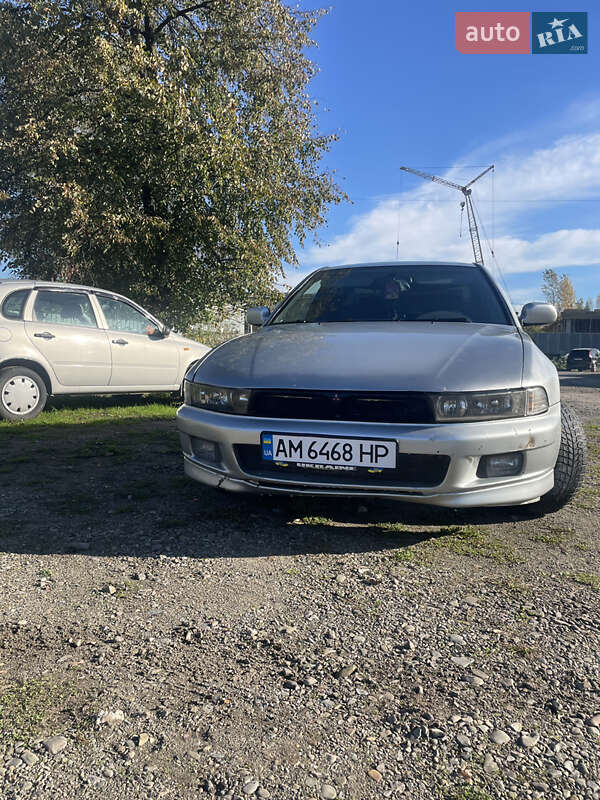 Седан Mitsubishi Galant 1997 в Жидачові