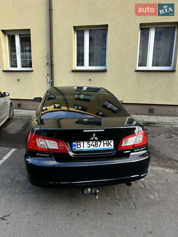 Седан Mitsubishi Galant 2009 в Решетиловке