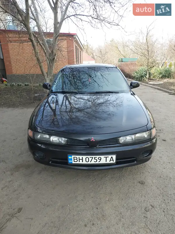 Mitsubishi Galant