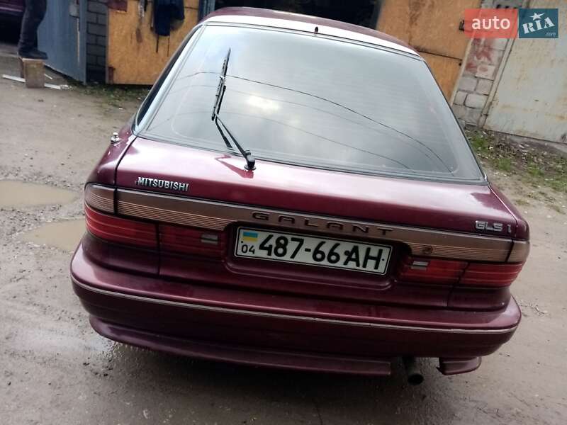 Ліфтбек Mitsubishi Galant 1992 в Кам'янському