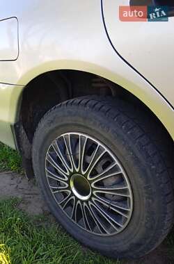 Лифтбек Mitsubishi Galant 1993 в Ильинцах
