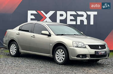 Mitsubishi Galant 2009