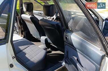 Седан Mitsubishi Galant 1993 в Киеве