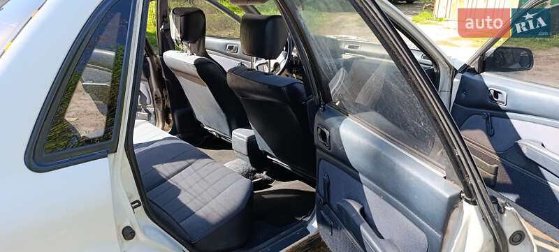 Седан Mitsubishi Galant 1993 в Києві