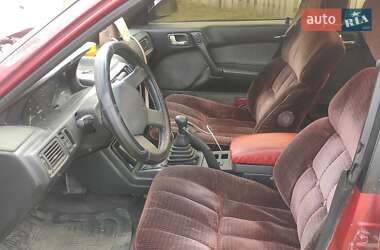 Седан Mitsubishi Galant 1988 в 