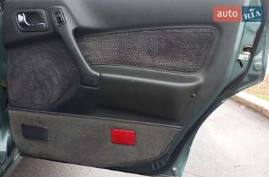 Лифтбек Mitsubishi Galant 1989 в 