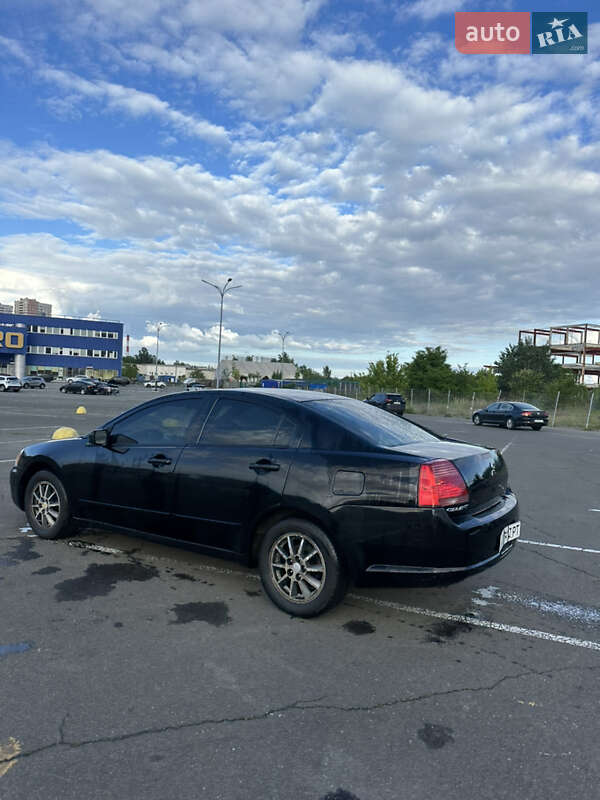 Седан Mitsubishi Galant 2004 в Киеве