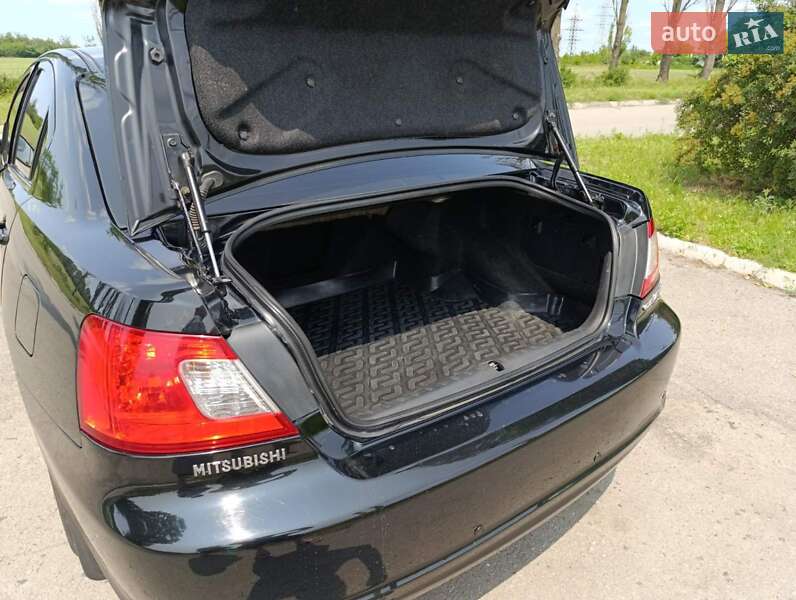 Седан Mitsubishi Galant 2008 в Терновке